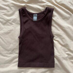 Sunday Best SINCHSEAMLESS™ RIB CREW TANK - Coffee Bean
